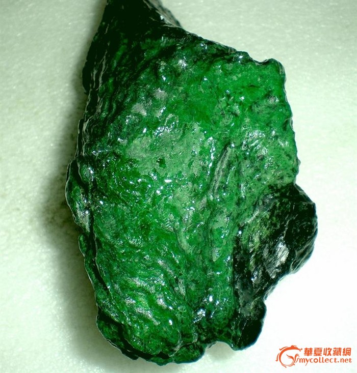 翡翠原石,满绿干青.