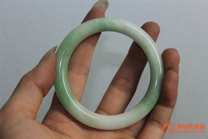 清代翡翠玉手镯2298元-清代翡翠玉手镯2298元
