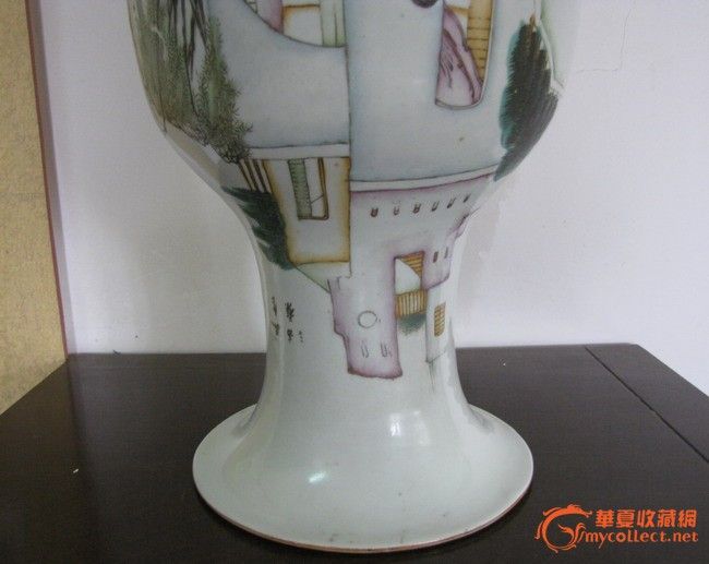 地摊交易区所展示的物品交易信息,其真实性、准确性和合法性由信息发布人负责,华夏收藏网不承担任何法律责任。 华夏收藏网有两种交易模式,1、买卖双方私下协商自行交易;2、买卖双方委托华夏收藏网代理交易。 凡是用户私下交易免费,但本网不承担任何责任。华夏收藏网提醒:为保障您的利益,推荐您选择委托华夏收藏网代理交易,具体安全交易方法如下: 代理交易其运作的实质是以华夏收藏网为货与款转移的中介,提供让买卖双方都放心货款转移的一种服务。 1、买卖双方通过看图、交流达成交易意向,买家将货款作为押金汇至本网,本网收到押金