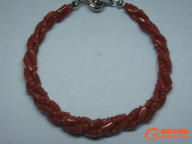 红珊瑚阿卡色三股手链_红珊瑚阿卡色三股手链