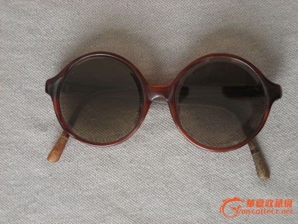 大而薄的茶色老水晶眼镜_大而薄的茶色老水晶