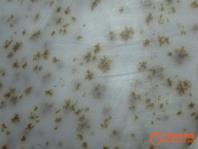 黄褐色水草花和田玉手镯芯_黄褐色水草花和田