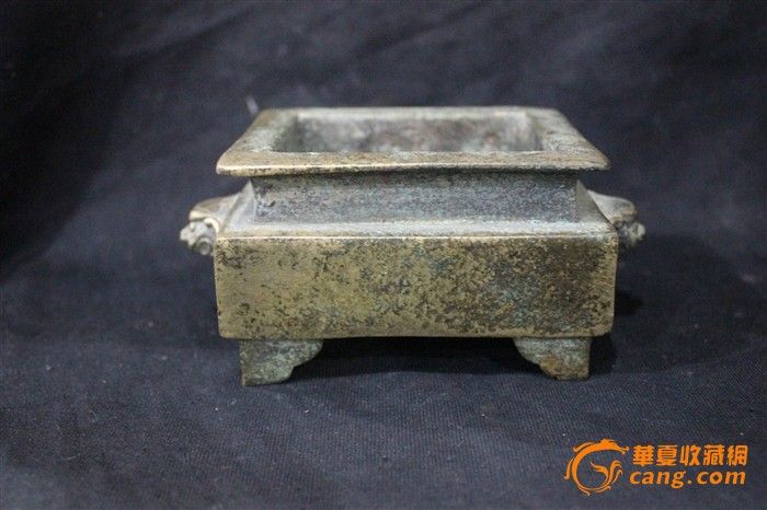 铜长方形香炉