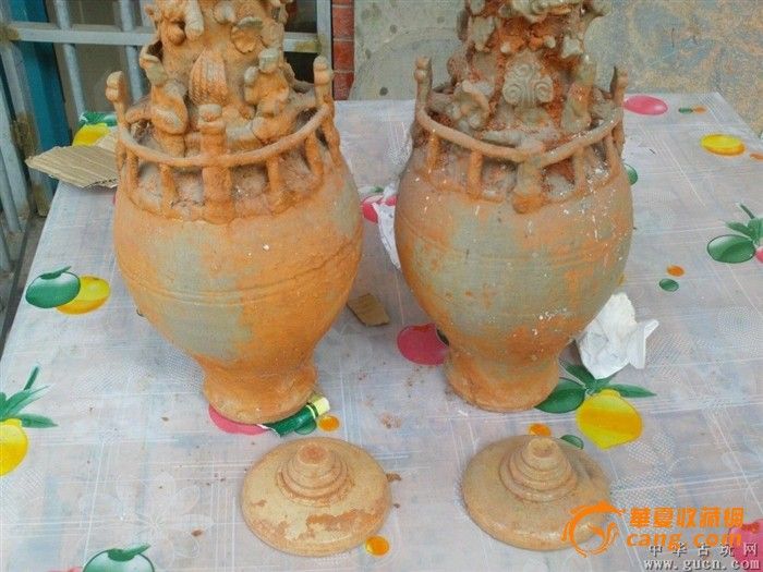 原出土元朝期.龙泉.官窑.围栏舋叶满花工艺.精品