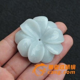 天然A货翡翠大玉花吊坠 花<em>挂件</em> DIY<em>毛衣</em>链花件