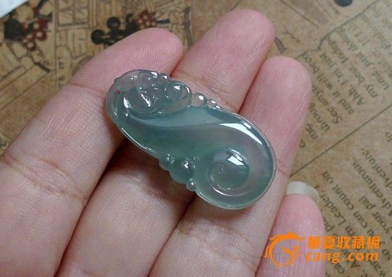 翡翠A货晴水龙珠配证书