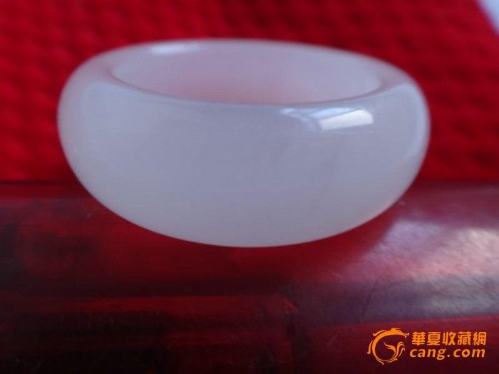 和田羊脂玉戒指_和田羊脂玉戒指价格_和田羊脂玉戒指图片_来自藏友蓝桥缘_玉器_地摊交易_华夏收藏网 cang.com