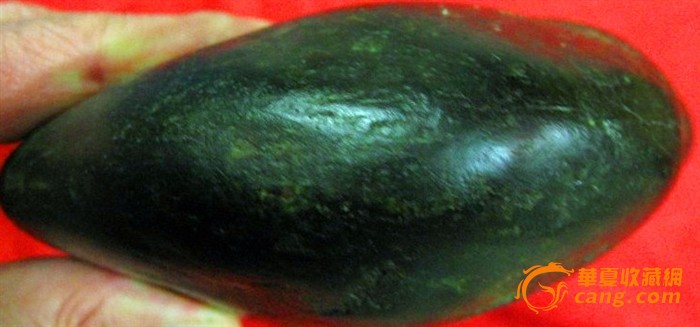 新疆和田玉碧玉(菠菜绿)原石赌石摆件12.8斤绿正不吃刀