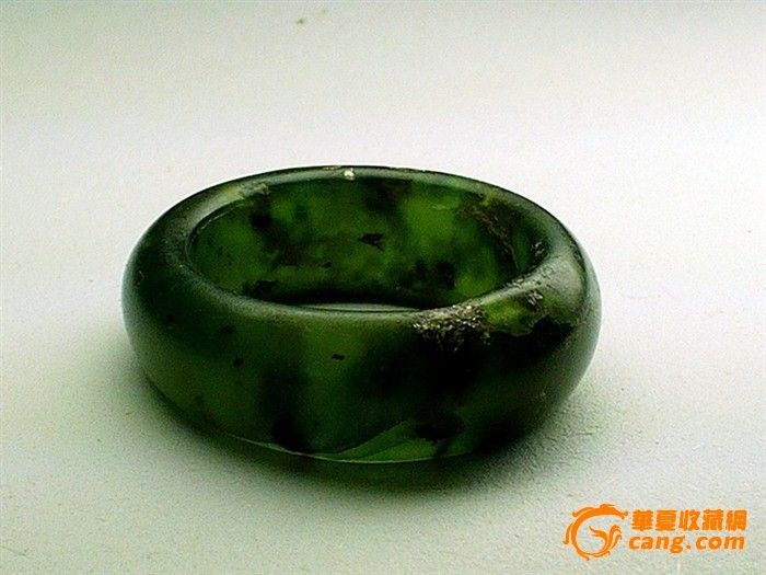 清代物理大玉环!本人所有碧玉都是老的,高中低遍一过_高中答案藏品图片
