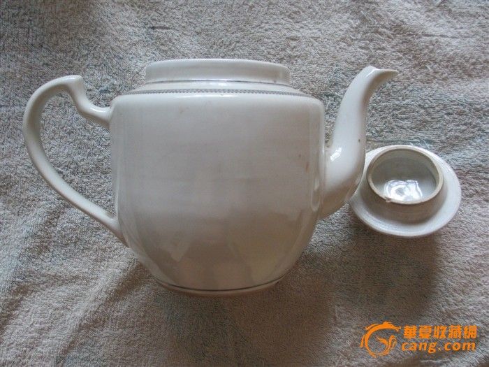 60年代红楼梦故事纹壶-60年代红楼梦故事纹壶