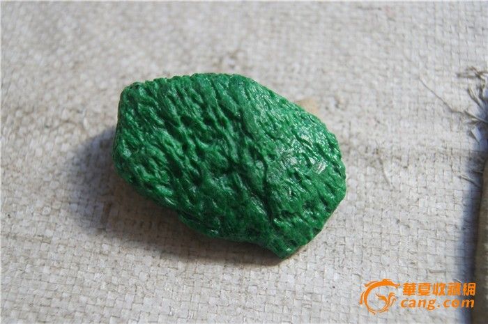 铁龙生里面的小极品翡翠 A_铁龙生里面的小极