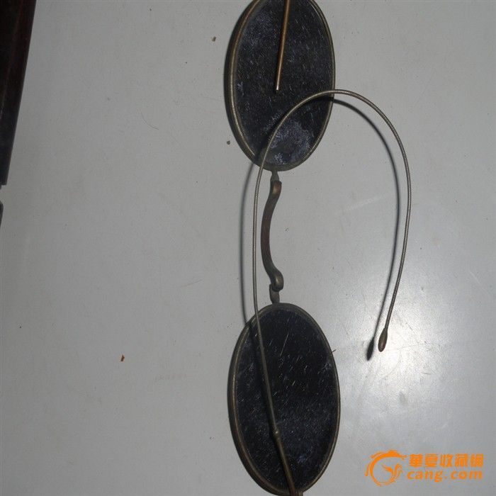 清代带色眼镜配有盒_清代带色眼镜配有盒价格