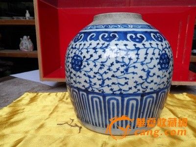 清代清花罐