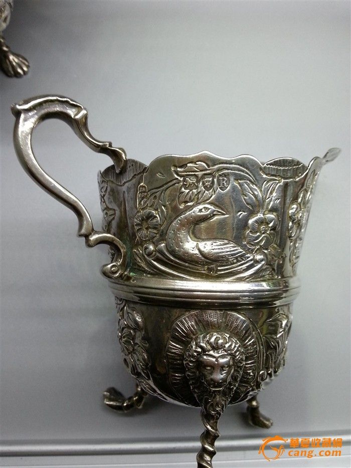 英国伦敦1892年制橡木柄银壶三件套_英国伦敦