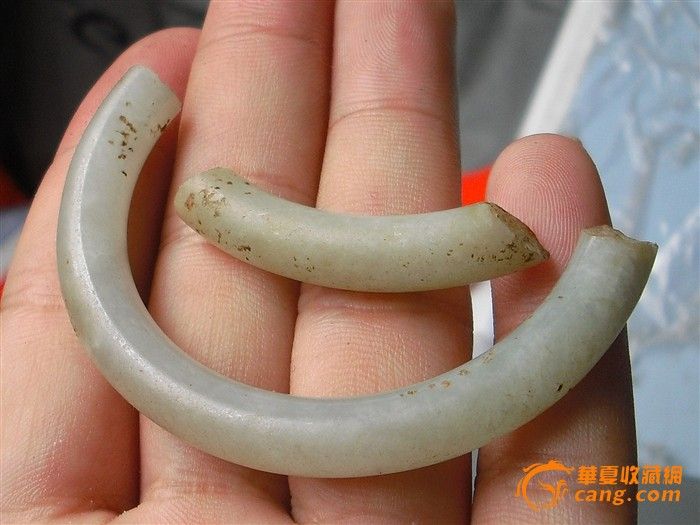 掏老宅收的清代·老坑冰种翡翠手镯段子(种好,包老坑玉)-掏老宅收的清代·老坑冰种翡翠手镯段子(种好,包老坑玉)价格-掏老宅收的清代·老坑冰种翡翠手镯段子(种好,包老坑玉)图片,来自藏友收藏奕人-杂项-地摊交易-华夏收藏网
