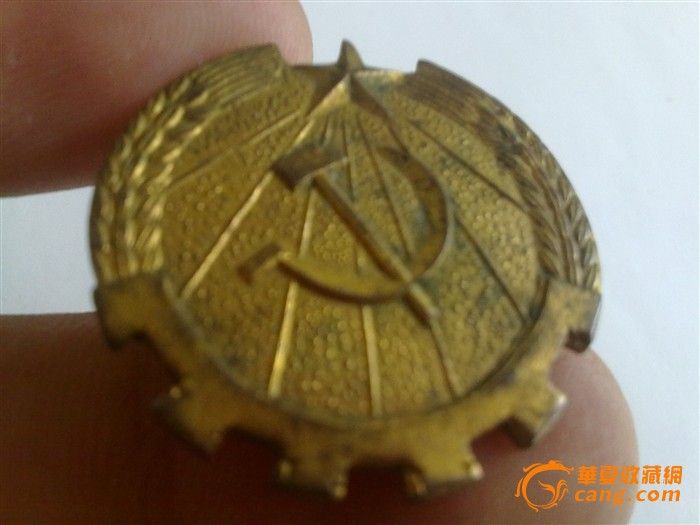 镰刀斧头证章_镰刀斧头证章价格_镰刀斧头证