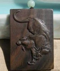 绿檀 无事牌 把件 手把件 生肖 属相 虎 车挂 绿檀