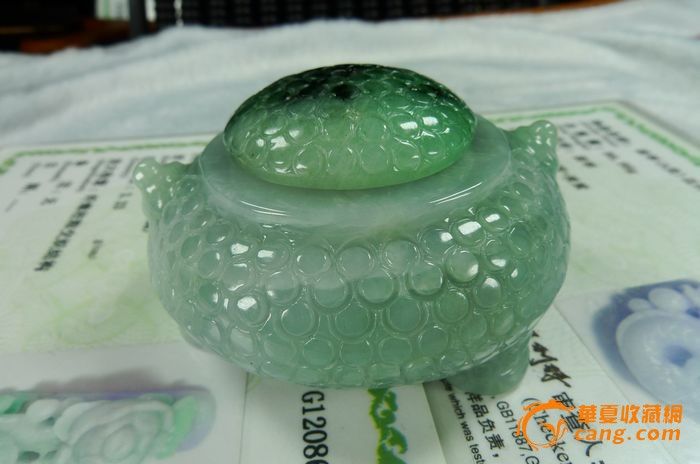 缅甸老坑A货飘花精雕香熏炉翡翠摆件-缅甸老坑A货飘花精雕香熏炉翡翠摆件价格-缅甸老坑A货飘花精雕香熏炉翡翠摆件图片，来自藏友三阁玉坊-珠宝-地摊交易-华夏收藏网