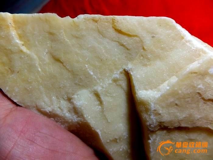 新疆哈密蜜蜡玉-新疆哈密蜜蜡玉价格-新疆哈密