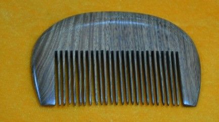 绿檀梳子_绿檀梳子价格_绿檀梳子图片_来自藏友沸沸腾腾_木器_地摊交易_华夏收藏网 cang.com