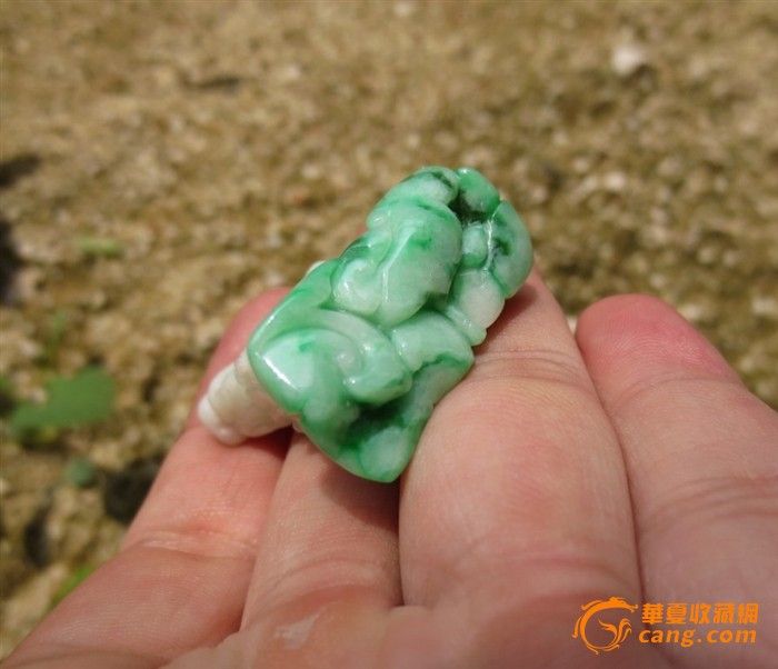 D121精雕白底青翡翠白菜挂件-D121精雕白底