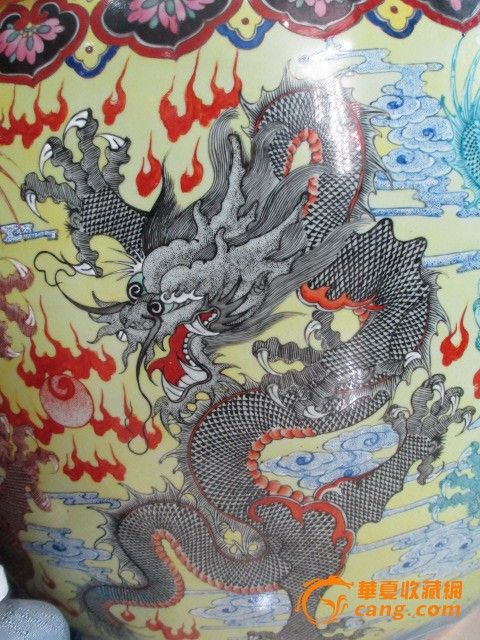 粉彩九龙戏珠大缸