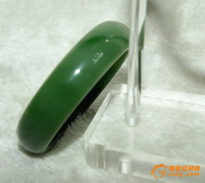 批发翡翠 和田碧玉 手镯 手链 项链 戒指 摆件 挂