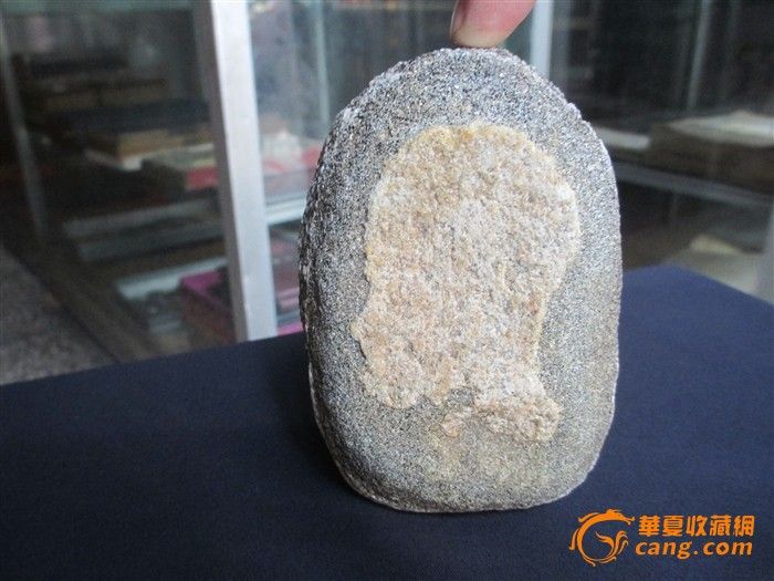 河里捡的石头(河水千万年冲刷形成的人物头像