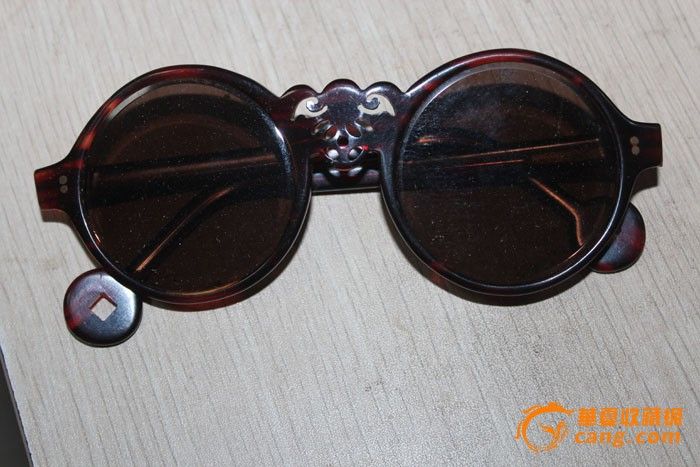 民国时期溥仪戴过的眼镜---水晶,有绵_民国时期