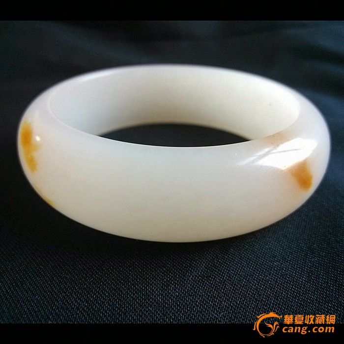 极品天然白玉手镯 俄料手镯 附国检证书 带*极品白玉手镯