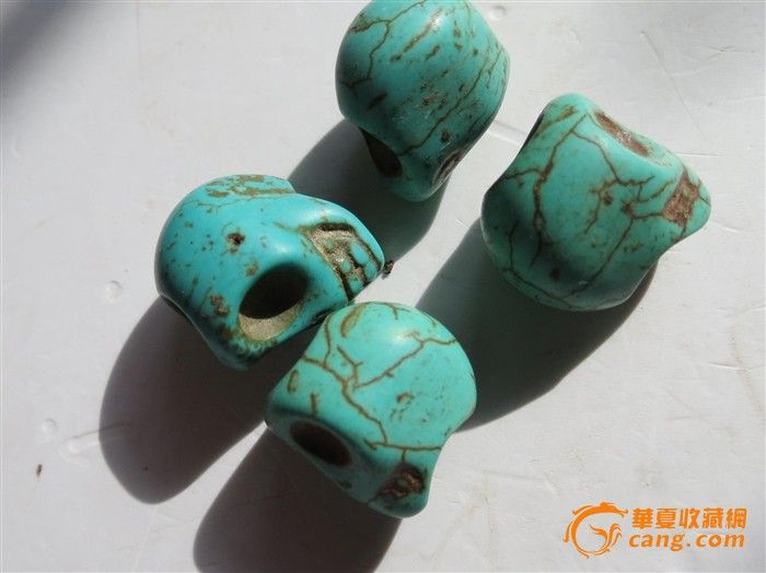 老绿松石骷髅串饰4颗_老绿松石骷髅串饰4颗价格_老绿松石骷髅串饰4颗图片_来自藏友zh001_杂项_地摊交易_华夏收藏网 cang.com