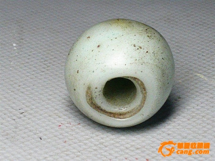 大琉璃珠子!本人地摊有瓷玉木石杂等老物件!