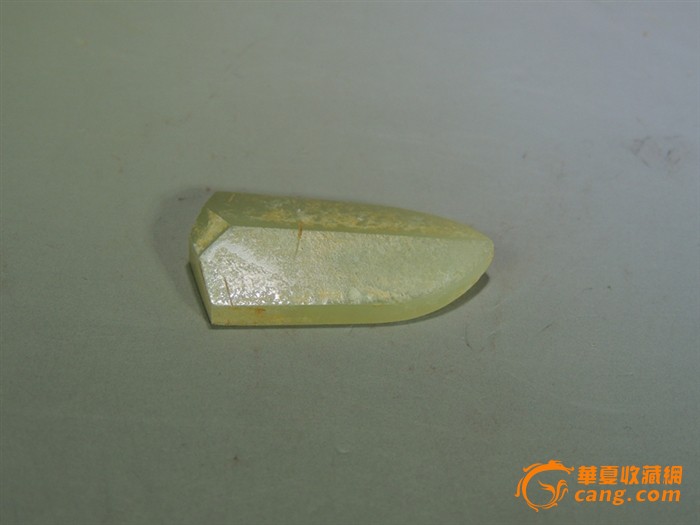 汉代口含小玉蝉