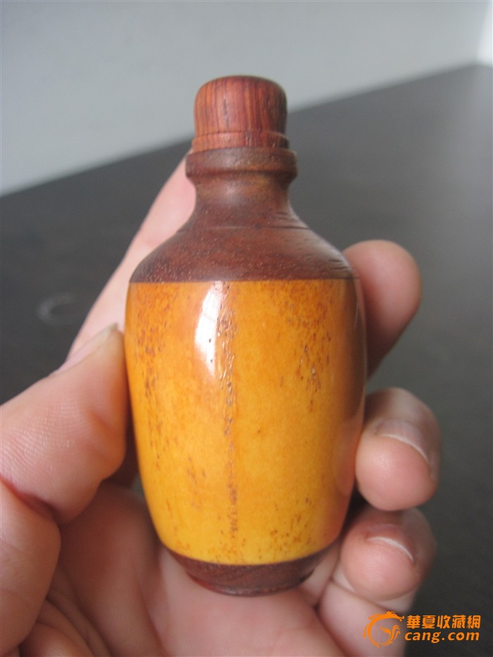 黄花梨骨头老鼻烟壶 完美品