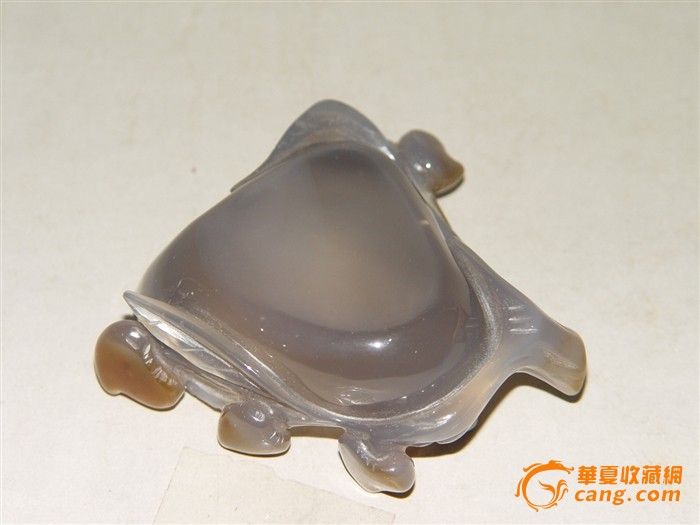 收来的天然玛瑙雕刻的笔洗_收来的天然玛瑙雕