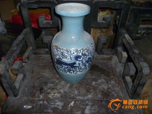 地摊交易区所展示的物品交易信息,其真实性、准确性和合法性由信息发布人负责,华夏收藏网不承担任何法律责任。 华夏收藏网有两种交易模式,1、买卖双方私下协商自行交易;2、买卖双方委托华夏收藏网代理交易。 凡是用户私下交易免费,但本网不承担任何责任。华夏收藏网提醒:为保障您的利益,推荐您选择委托华夏收藏网代理交易,具体安全交易方法如下: 代理交易其运作的实质是以华夏收藏网为货与款转移的中介,提供让买卖双方都放心货款转移的一种服务。 1、买卖双方通过看图、交流达成交易意向,买家将货款作为押金汇至本网,本网收到押金