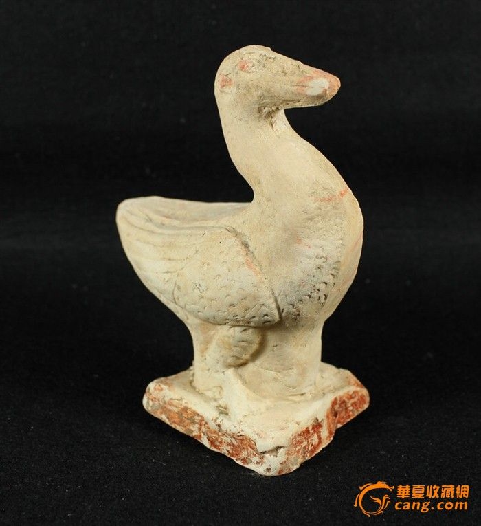 我是一只丑小鸭---唐代白陶加彩鸭形造像_我是
