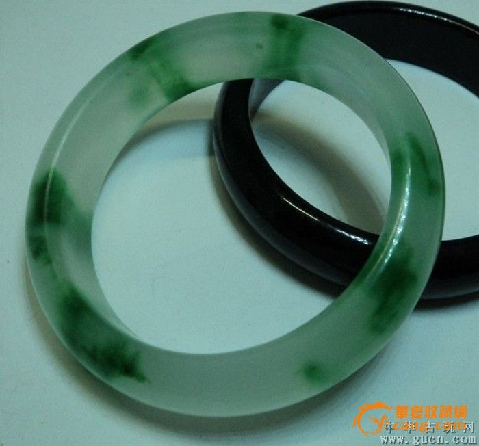 石英岩玉冰种手镯_石英岩玉冰种手镯价格_石