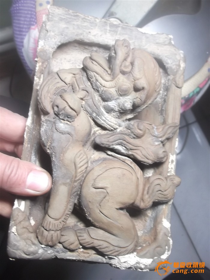 精美的老开窗砖雕望天吼