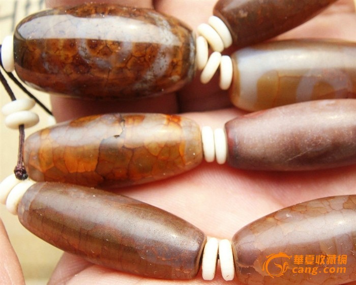 战汉冰裂纹玛瑙天珠18颗