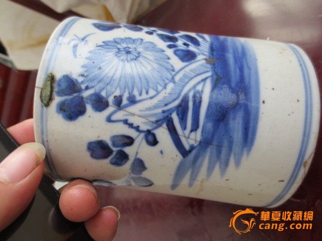 清朝末期青花笔筒_清朝末期青花笔筒价格_清