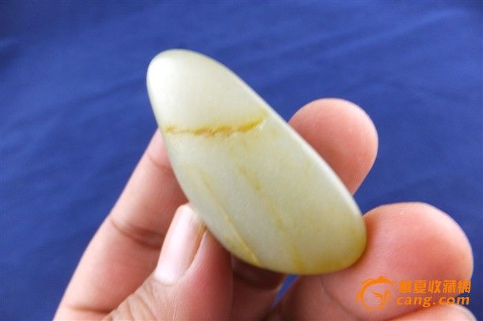 疆和田青白玉籽料_新疆和田青白玉籽料价格_