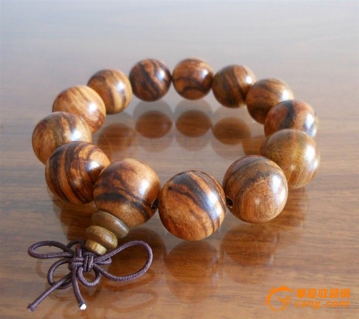 花奇楠沉香木手串