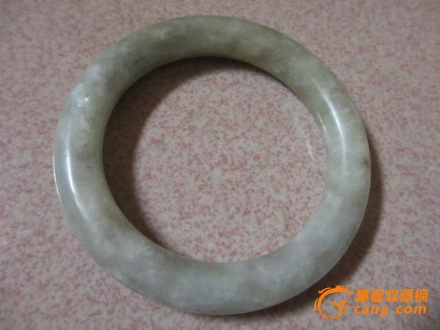 翡翠老手镯_翡翠老手镯价格_翡翠老手镯图片_来自藏友一品瓷阁_玉石_地摊交易_华夏收藏网 cang.com