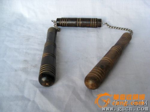 不知是什么木的三节棍_不知是什么木的三节棍