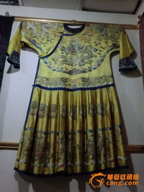 清代龙袍_清代龙袍价格_清代龙袍图片_来自藏