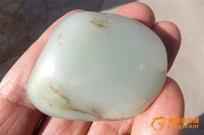 疆和田青白玉籽料_新疆和田青白玉籽料价格_