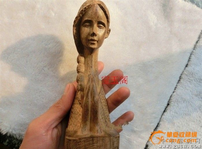 大师精雕印尼老水沉木雕窕<em>窕淑女</em>小摆件沉香木
