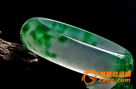 冰种飘花翡翠手镯女款