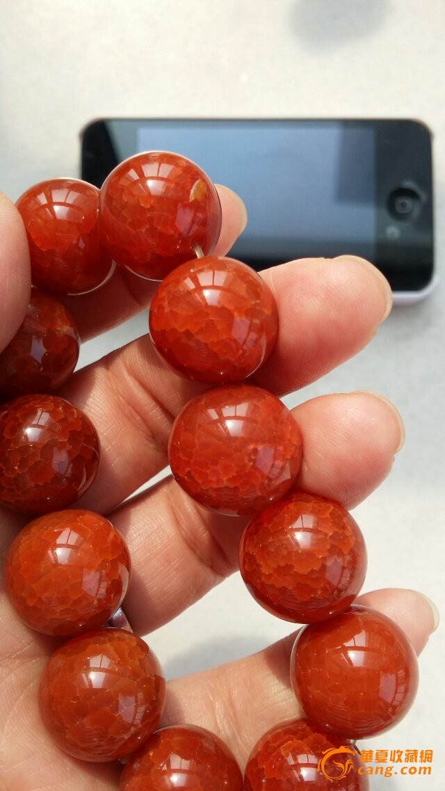 南红玛瑙带冰裂纹手串